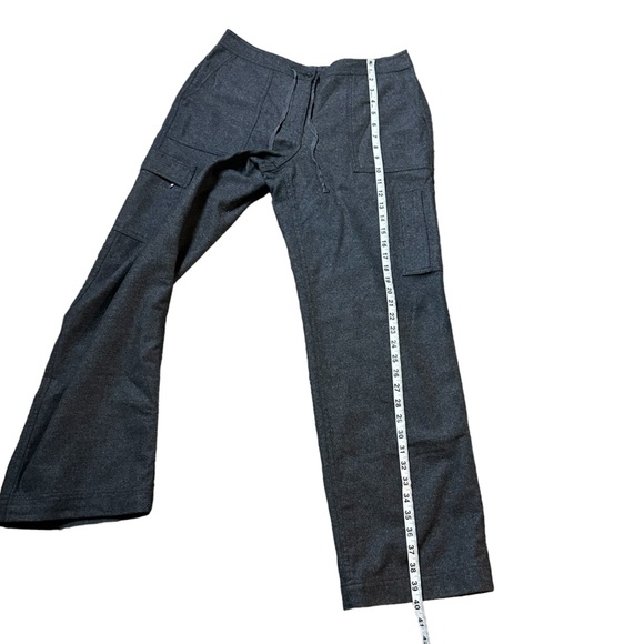 Eddie Bauer Womens Grey Cargo Wool Blend Pants with Drawstring Size 12 - Picture 10 of 10